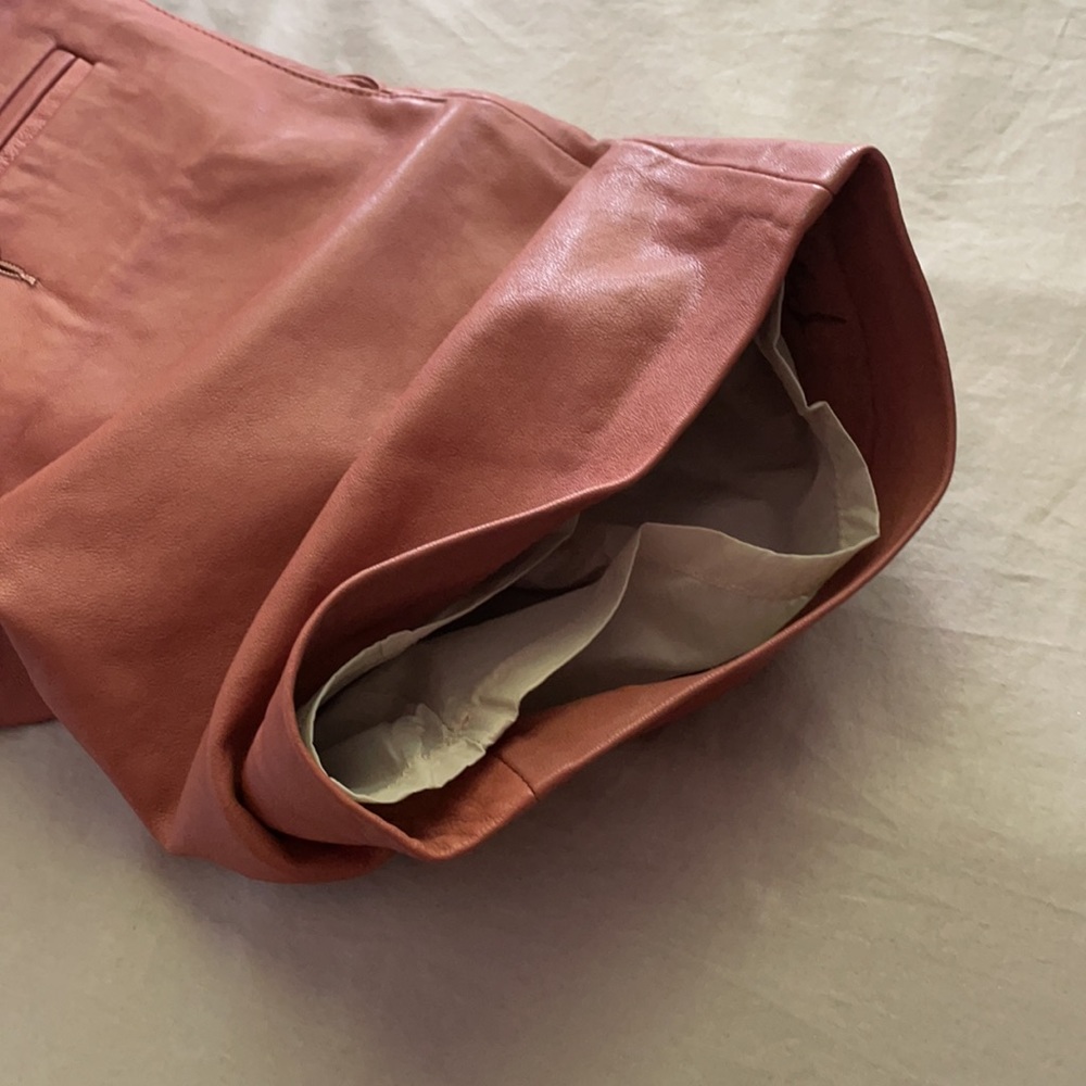 Mackage Manuel sz 28 lamb leather brick colour shorts - Picture 12 of 14